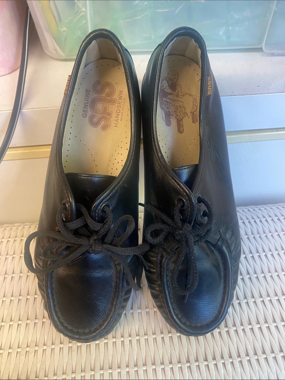 SAS - vintage Black Leather Moccasin-Style Lace-Up Women’s Shoes 8.5W